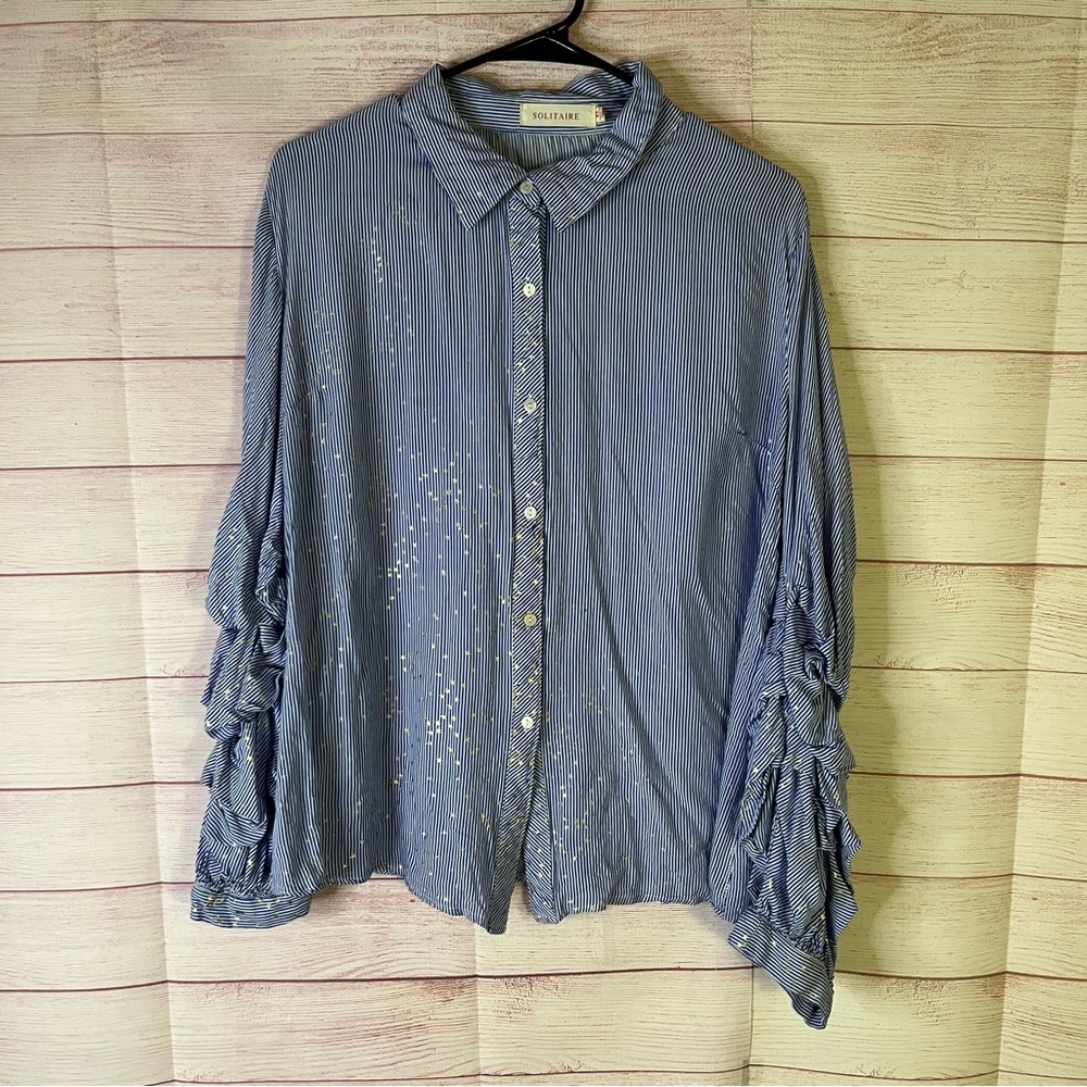 Solitaire 100% Rayon Button Front Stripes Stars‎ Ruffle Sleeve Top Size Large
